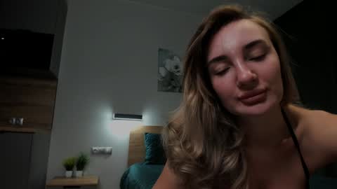 Snapshot of cuttiechloe chatting on 01/29/25, 02:40 CuttieChloe online show from 01/29/25, 02:40