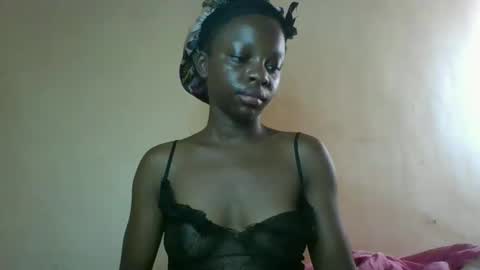 cutty_teshy online show from 02/16/25, 09:04