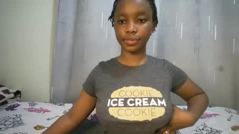 cutypookie online show from 10/13/25, 05:07