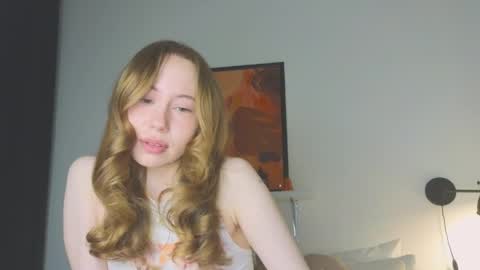Snapshot of cuute_angell chatting on 04/29/26, 05:06 Virginia See you on Sunday online show from 04/29/26, 05:06