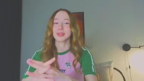 Snapshot of cuute_angell chatting on 06/26/26, 05:17 Virginia See you on Sunday online show from 06/26/26, 05:17