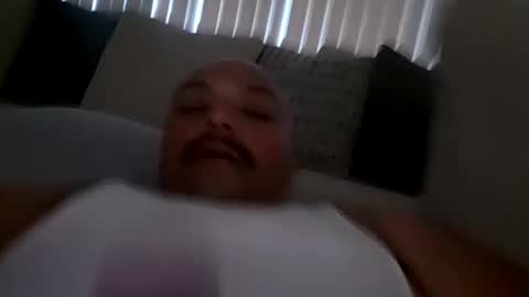 Snapshot of cvic2313 chatting on 01/04/25, 03:28 cvic2313 online show from 01/04/25, 03:28