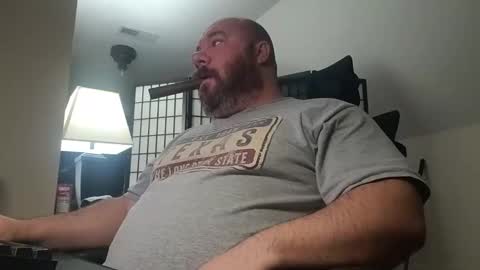 Snapshot of cwbyga chatting on 02/10/26, 07:34 Bubba Bull online show from 02/10/26, 07:34