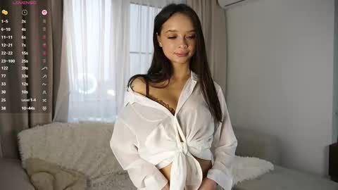 Cwen online show from 11/17/25, 07:14