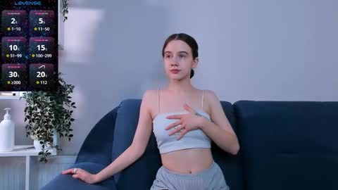 Ashly online show from 09/27/25, 06:35