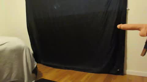 cwlizzy online show from 12/17/25, 08:37