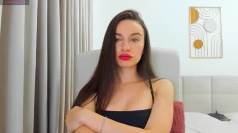 Eva online show from 10/17/25, 05:26