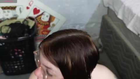 Lu online show from 12/04/24, 09:35