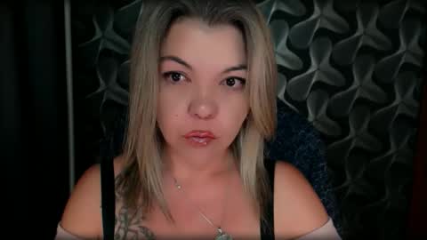 Full time mean bitch. online show from 09/20/25, 10:44