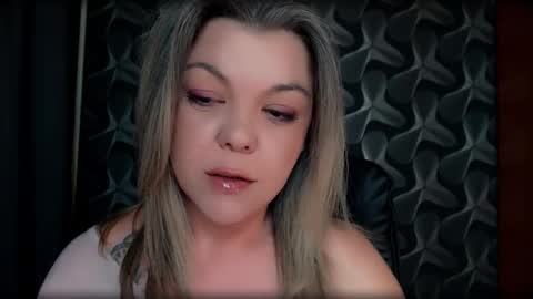 Snapshot of cyberdomme chatting on 03/19/26, 11:53 Full time mean bitch. online show from 03/19/26, 11:53