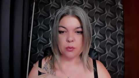 Snapshot of cyberdomme chatting on 07/23/26, 10:08 Full time mean bitch. online show from 07/23/26, 10:08