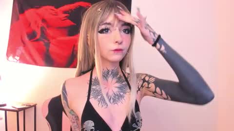 Snapshot of cyberia____________________ chatting on 02/03/26, 04:32 cel I am independent Help me reach 200 thumbs up uwu online show from 02/03/26, 04:32