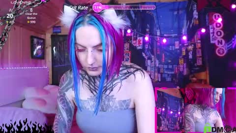 Snapshot of cybernekko chatting on 02/08/25, 04:25 Neko online show from 02/08/25, 04:25