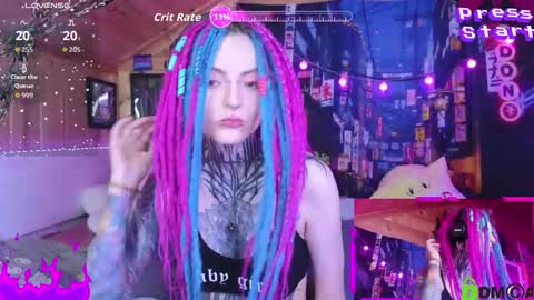 Snapshot of cybernekko chatting on 10/05/25, 04:55 Neko online show from 10/05/25, 04:55