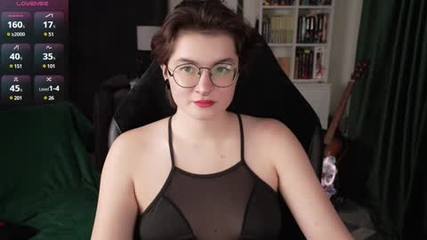 Helen Blossom online show from 12/28/24, 10:55