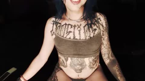 Nikki online show from 01/17/26, 02:38