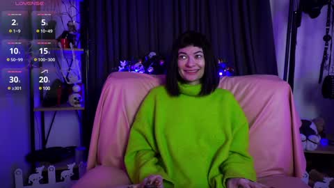 Snapshot of cyberxgoddess_ chatting on 12/26/24, 03:49 Lily Goddess online show from 12/26/24, 03:49