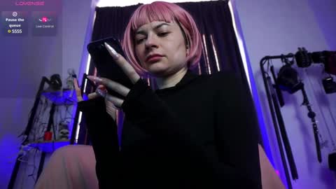 Snapshot of cyberxgoddess_ chatting on 02/13/25, 08:17 Lily Goddess online show from 02/13/25, 08:17