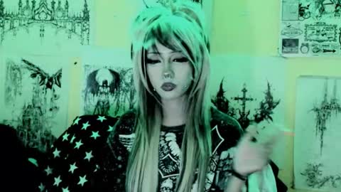 Snapshot of cybrcor3 chatting on 10/16/25, 12:22 cybrcor3 online show from 10/16/25, 12:22