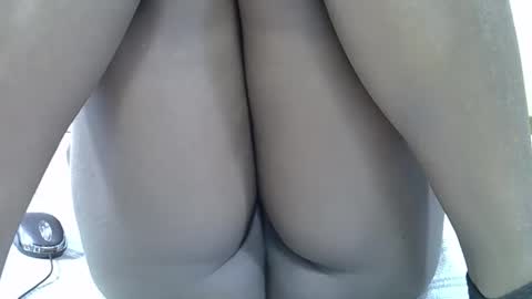 Snapshot of cynazy chatting on 11/10/25, 05:50 cynazy online show from 11/10/25, 05:50