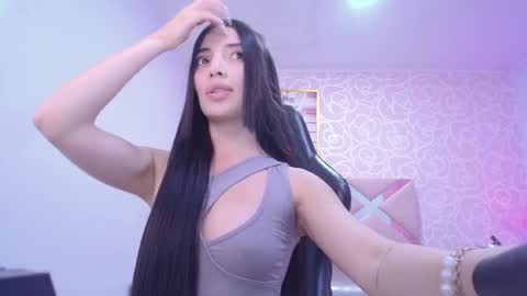 CINTIA ARAUJO online show from 09/26/25, 03:54