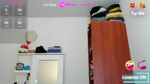Snapshot of cynthiawatson_ chatting on 05/07/26, 12:10 Cynthia online show from 05/07/26, 12:10