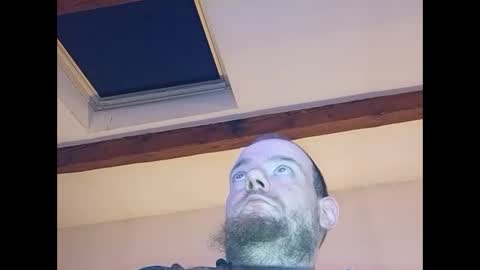 cyrilhot11200 online show from 02/10/25, 11:13