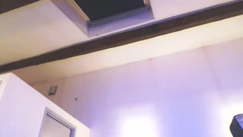 Snapshot of cyrilhot88 chatting on 11/03/25, 04:03 Cyrilhot88 online show from 11/03/25, 04:03