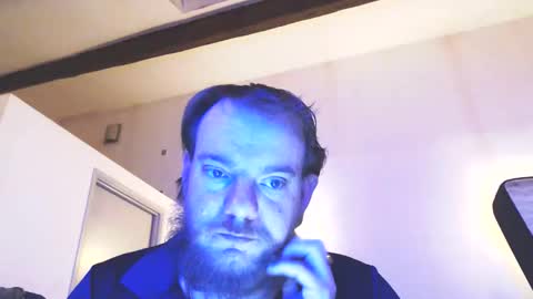 Snapshot of cyrilhot88 chatting on 11/26/25, 04:35 Cyrilhot88 online show from 11/26/25, 04:35