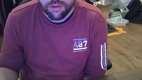 cyrsug online show from 10/20/25, 02:06