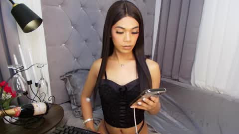 Snapshot of cythereasunrise chatting on 05/07/26, 01:55 Cy online show from 05/07/26, 01:55