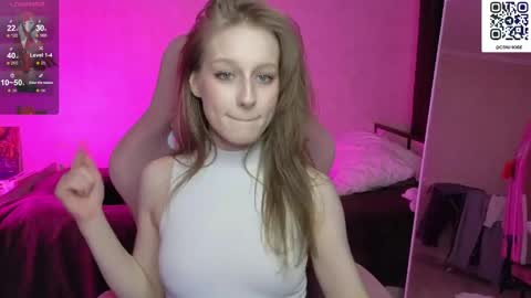 Snapshot of cyyberwhore chatting on 04/19/26, 08:55 cyyberwhore online show from 04/19/26, 08:55