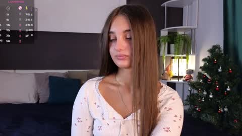 Isabella online show from 01/10/25, 01:10