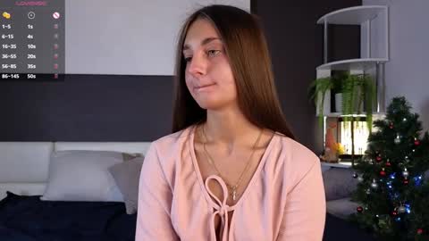 Isabella online show from 01/13/25, 01:02