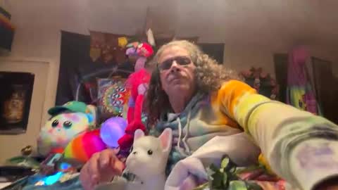 Andrew Thomas online show from 10/27/25, 06:06