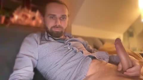 Snapshot of d0n_gi0vanni chatting on 12/28/24, 07:22 d0n_gi0vanni online show from 12/28/24, 07:22