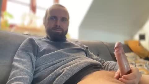 Snapshot of d0n_gi0vanni chatting on 01/18/25, 09:34 d0n_gi0vanni online show from 01/18/25, 09:34