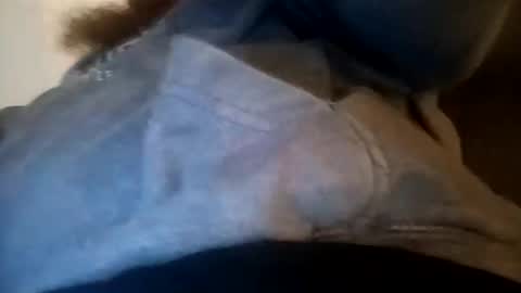 Snapshot of d1988 chatting on 04/21/26, 09:59 D online show from 04/21/26, 09:59