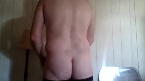 Snapshot of d1d_u_m1ss_1t chatting on 02/22/25, 04:09 d1d_u_m1ss_1t online show from 02/22/25, 04:09