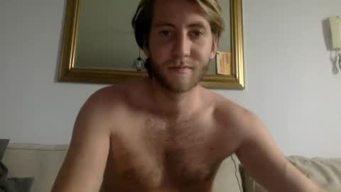 d3nnis_123 online show from 02/12/25, 01:59