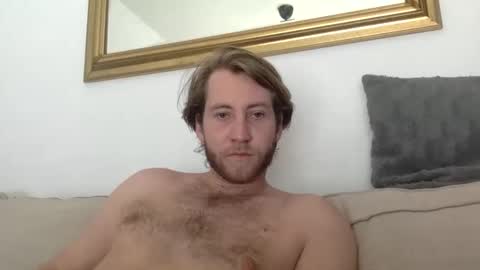 d3nnis_123 online show from 02/26/25, 10:58