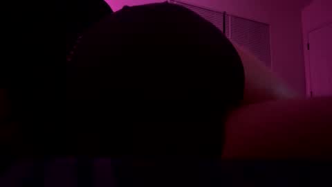 Snapshot of d710108 chatting on 10/13/25, 03:17 d710108 online show from 10/13/25, 03:17