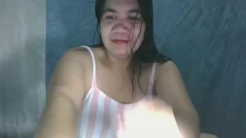 Snapshot of d84real chatting on 09/25/25, 11:14 Virg online show from 09/25/25, 11:14