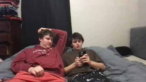 Aeboy12 online show from 12/05/25, 08:49