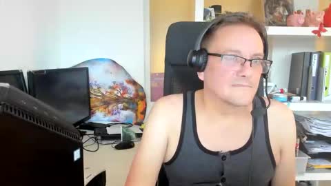 Snapshot of d_i_v_i_t_i_a_c_u_s chatting on 12/01/25, 07:46 d_i_v_i_t_i_a_c_u_s online show from 12/01/25, 07:46