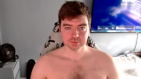 Snapshot of d_surman1994 chatting on 03/14/26, 01:49 d_surman1994 online show from 03/14/26, 01:49