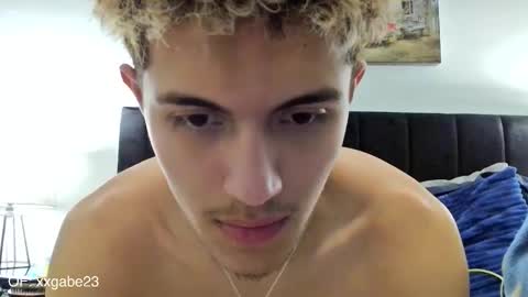 Snapshot of da635683 chatting on 12/17/24, 12:01 Gabe online show from 12/17/24, 12:01