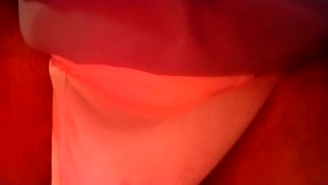 Snapshot of daaavy11 chatting on 09/28/25, 12:27 daaavy11 online show from 09/28/25, 12:27