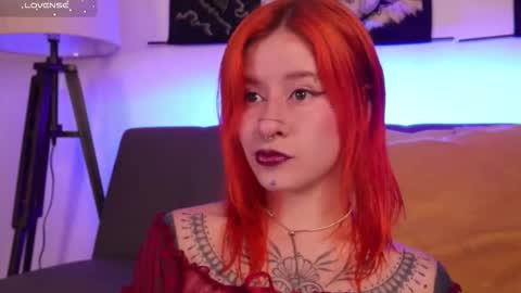 Snapshot of daarlene chatting on 10/09/25, 11:30 Darlene online show from 10/09/25, 11:30