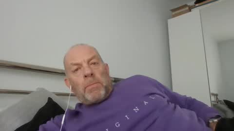 Snapshot of dab2912 chatting on 03/29/26, 01:33 dab2912 online show from 03/29/26, 01:33